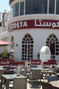 Cafetería Costa, que tenía muy buena pinta, pero que no probamos.