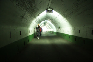 Túnel tan solo con peatones