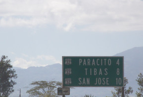 Estamos a diez kilómetros de San José, la capital de Costa Rica.