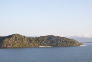 Islas del archipiélago de Langkawi que empezaron a verse hacia las ocho de la mañana