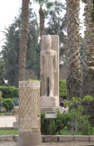 Estatua de Ramses II